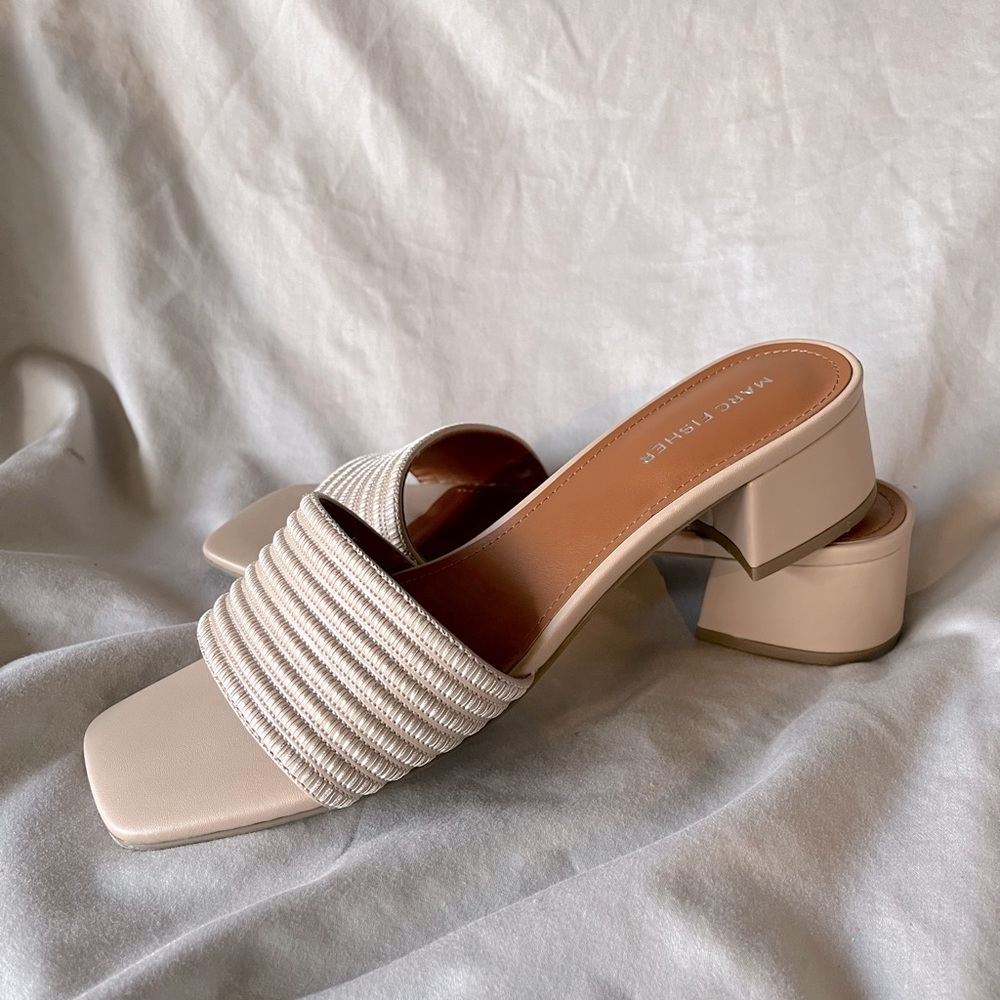 Marc Fisher Beige Cinasa Open Toe Block Heel Mules Size 10